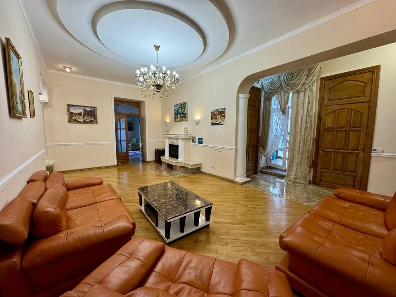 Central Apartments Odessa Zewnętrze zdjęcie